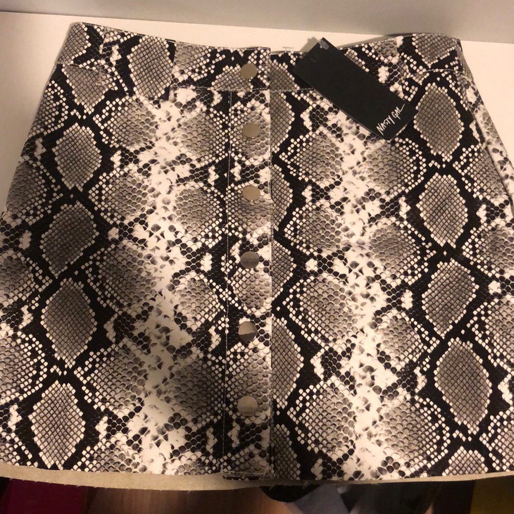 skirt